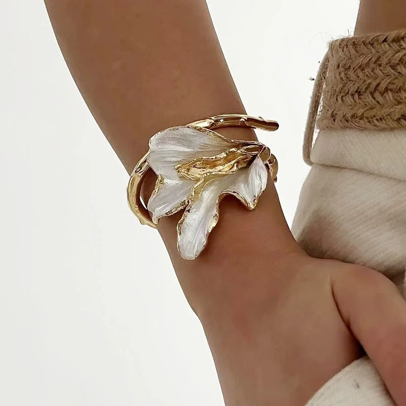Flower Design Open Bracelet