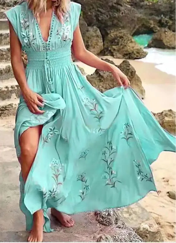 V-neck French Beach Wave Casual Printed Dress